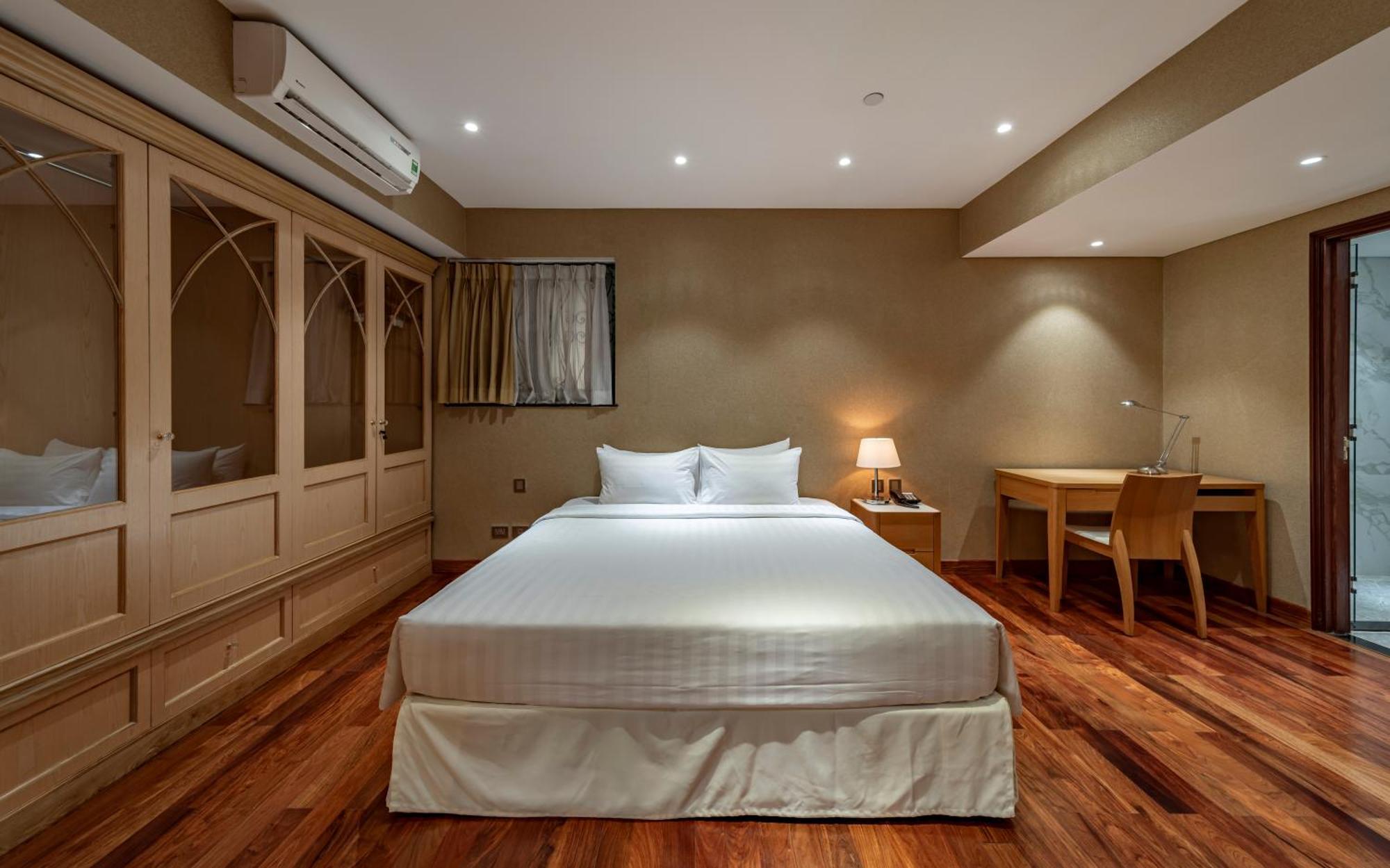 舍伍德公寓式酒店 胡志明市 外观 照片 A bedroom at the hotel